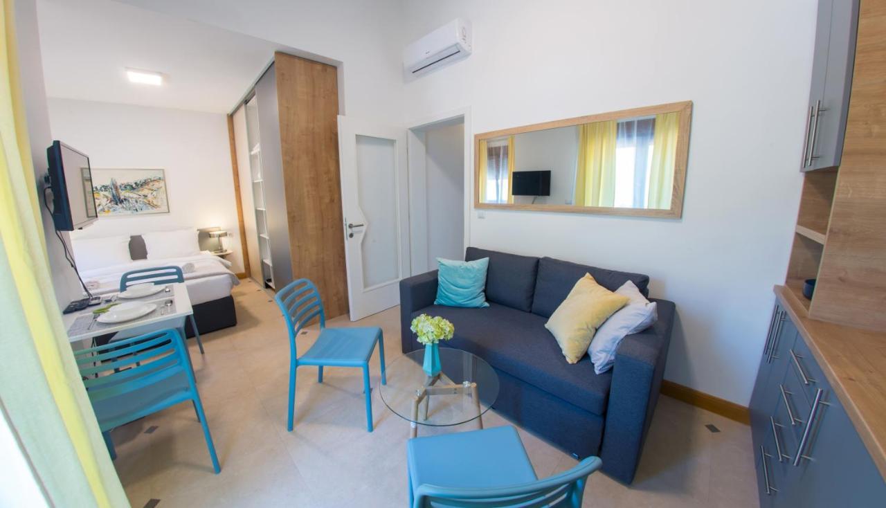 Studio Apartment Morning Star โมสตาร์ ภายนอก รูปภาพ
