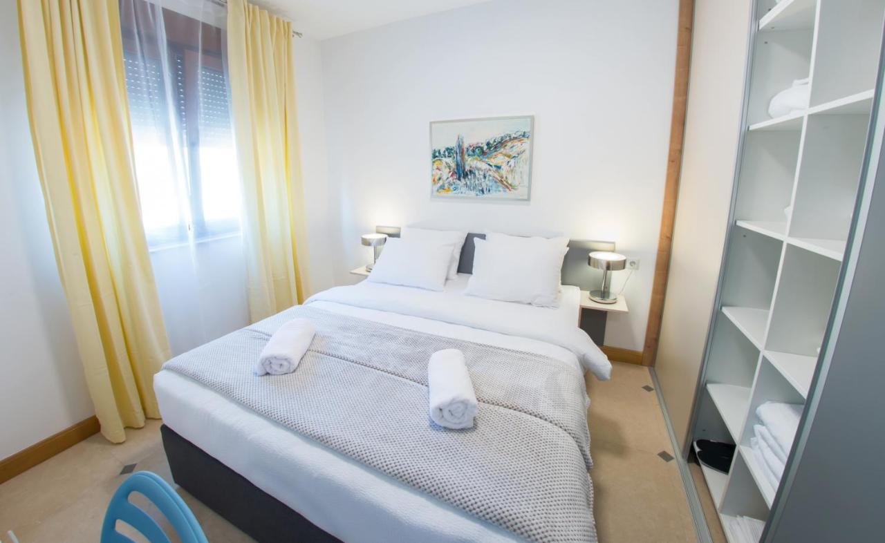 Studio Apartment Morning Star โมสตาร์ ภายนอก รูปภาพ