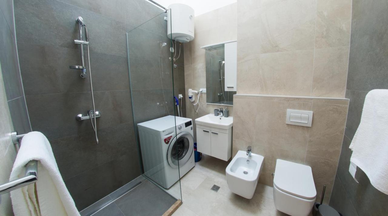 Studio Apartment Morning Star โมสตาร์ ภายนอก รูปภาพ